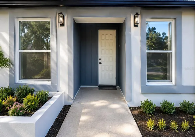 Photo 3 of House for sale at 7924 Guardsmen St, Orlando, FL 32822 | MLS# O6434342 | Listing updated on 2026-09-23