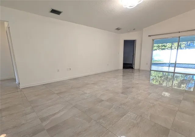 Photo 3 of Single family home for sale at 4557 Worcester Rd, Sarasota, FL 34231 | MLS# A4703253 | Listing updated on 2026-08-23