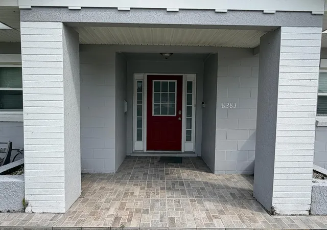 Photo 2 of Single family home for sale at 8283 Le Mesa St, Orlando, FL 32827 | MLS# O6434356 | Listing updated on 2026-09-03