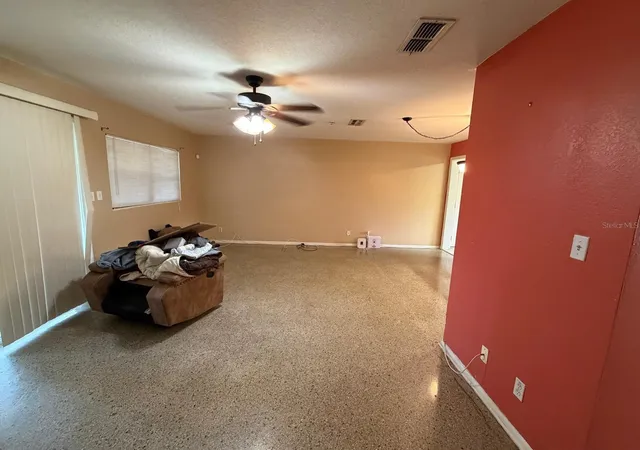 Photo 4 of Single family home for sale at 8283 Le Mesa St, Orlando, FL 32827 | MLS# O6434356 | Listing updated on 2026-09-03