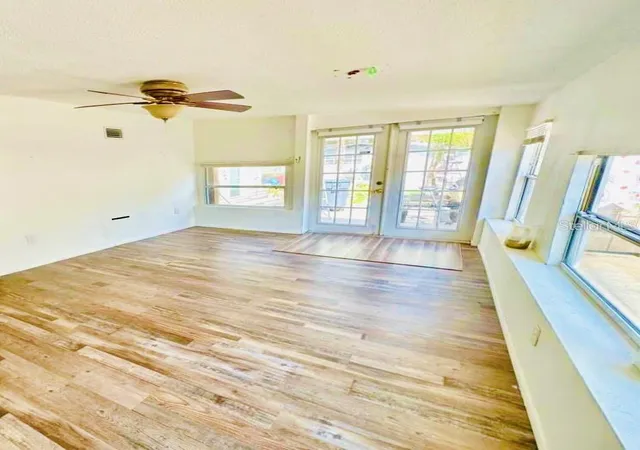 3rd image of 522 E Grandview Wy, Casselberry, FL 32707 | MLS# O6434357