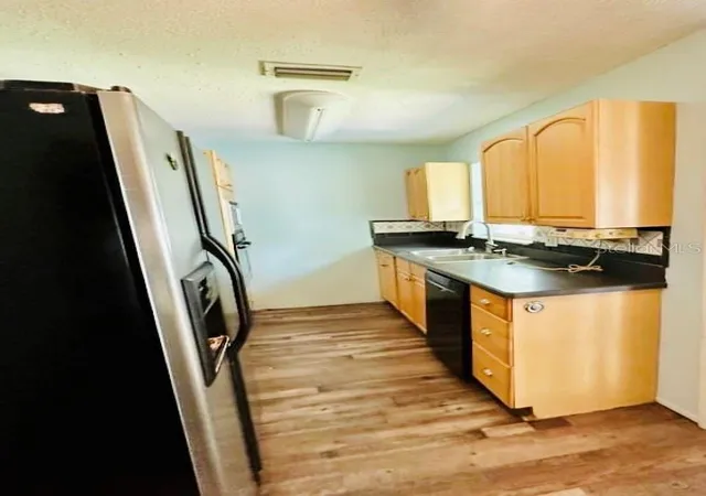 4th image of 522 E Grandview Wy, Casselberry, FL 32707 | MLS# O6434357