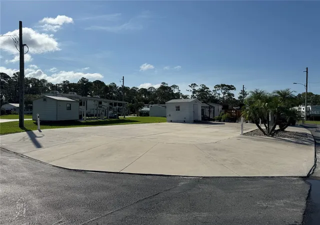 1st image of 1389 Shipwreck Ln, Saint Cloud, FL 34771 | MLS# S5155800