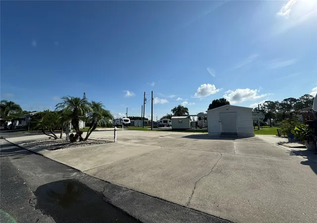 4th image of 1389 Shipwreck Ln, Saint Cloud, FL 34771 | MLS# S5155800