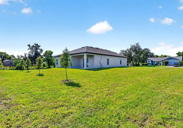 5th image of 1699 Whipple Dr, Deltona, FL 32738 | MLS# V4950785