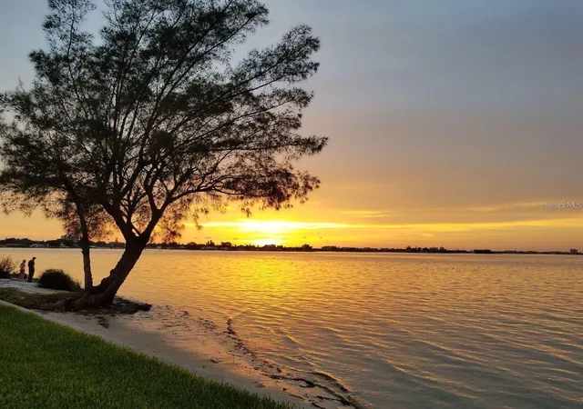 Photo 3 of Condo for sale at 6210 Sun Blvd #202, Saint Petersburg, FL 33715 | MLS# O6434365 | Listing updated on 2026-08-27