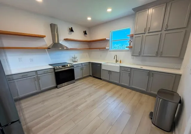 Photo 4 of Townhouse for sale at 1221 Priory Cir, Winter Garden, FL 34787 | MLS# S5155802 | Listing updated on 2026-08-27