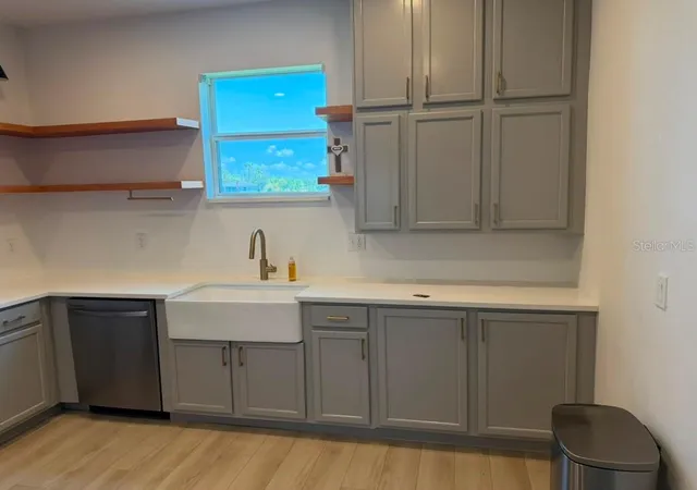 Photo 5 of Townhouse for sale at 1221 Priory Cir, Winter Garden, FL 34787 | MLS# S5155802 | Listing updated on 2026-08-27