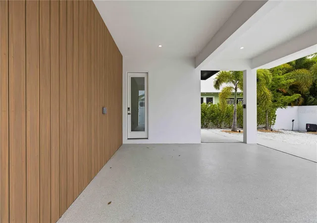 42nd image of 1671 Arlington St, Sarasota, FL 34239 | MLS# A4703257