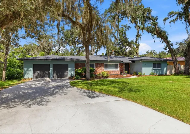 image of 331 Sunnyside Rd, Temple Terrace, FL 33617 | MLS# TB8539776