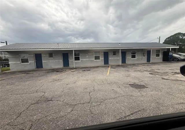 2nd image of 6435 W Hillsborough Ave, Tampa, FL 33634 | MLS# TB8539777