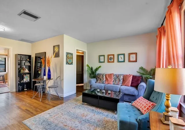 2nd image of 753 Floral Dr, Orlando, FL 32803 | MLS# O6434379