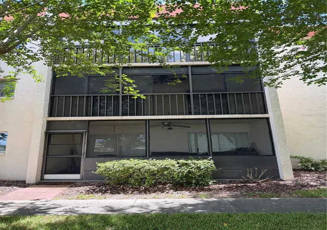 Photo 3 of Condo for sale at 1130 N Lake Parker Ave #C229, Lakeland, FL 33805 | MLS# L4964364 | Listing updated on 2026-09-03