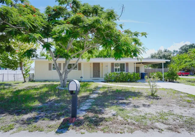1st image of 6515 3rd Street Ct W, Bradenton, FL 34207 | MLS# A4703263