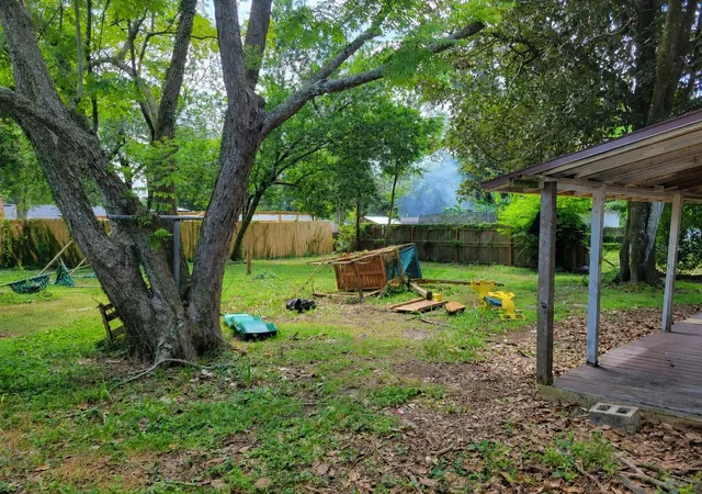 3rd image of 211 S Ulysses Dr, Apopka, FL 32703 | MLS# O6434386