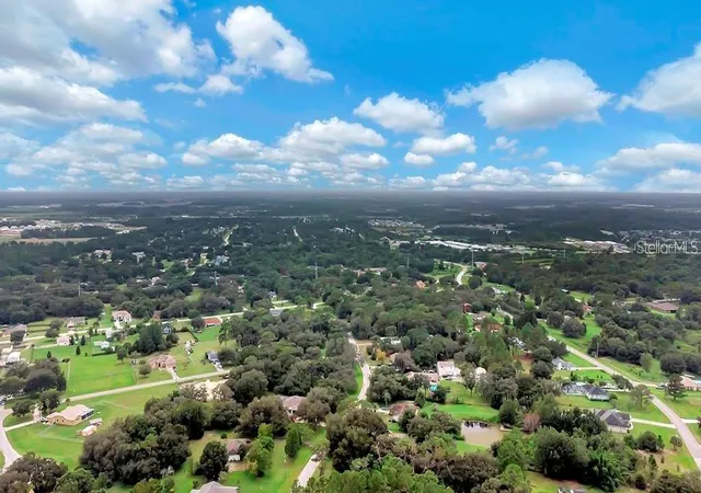 3rd image of 4225 Redcoat Dr, Wesley Chapel, FL 33543 | MLS# TB8539789
