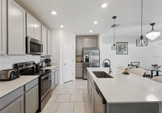 2nd image of 356 Loch Ct, Davenport, FL 33837 | MLS# S5155811