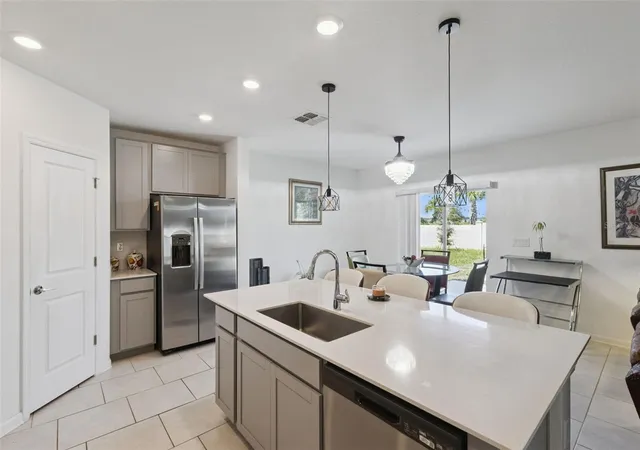 3rd image of 356 Loch Ct, Davenport, FL 33837 | MLS# S5155811