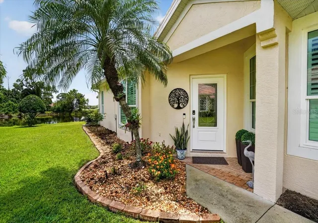 3rd image of 5037 Whispering Oaks Dr, North Port, FL 34287 | MLS# A4703271