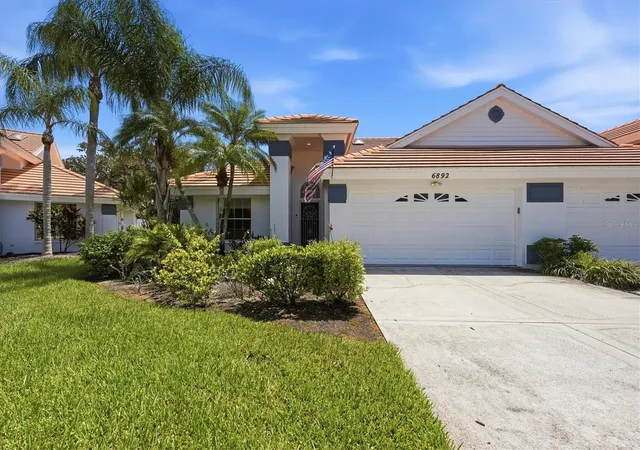 2nd image of 6892 Approach Rd #40, Sarasota, FL 34238 | MLS# A4703272
