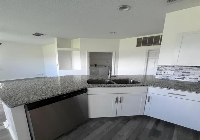 5th image of 1770 Cambridge Village Ct, Ocoee, FL 34761 | MLS# O6434410