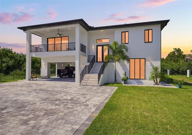 Photo 2 of Single family home for sale at 5035 Bay Blvd, Port Richey, FL 34668 | MLS# TB8539807 | Listing updated on 2026-08-28