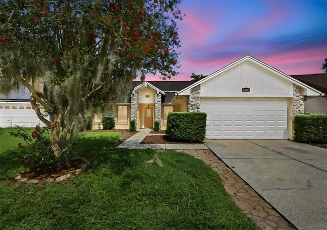 3rd image of 720 Tomlinson Ter, Lake Mary, FL 32746 | MLS# V4950788