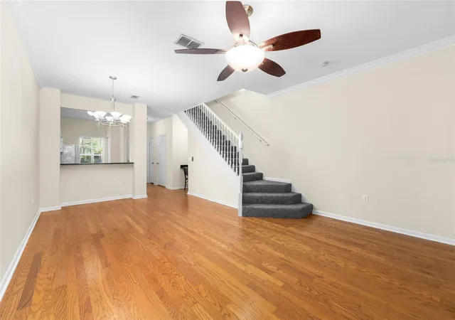 2nd image of 5007 Nw 45th Rd #103, Gainesville, FL 32606 | MLS# GC542822