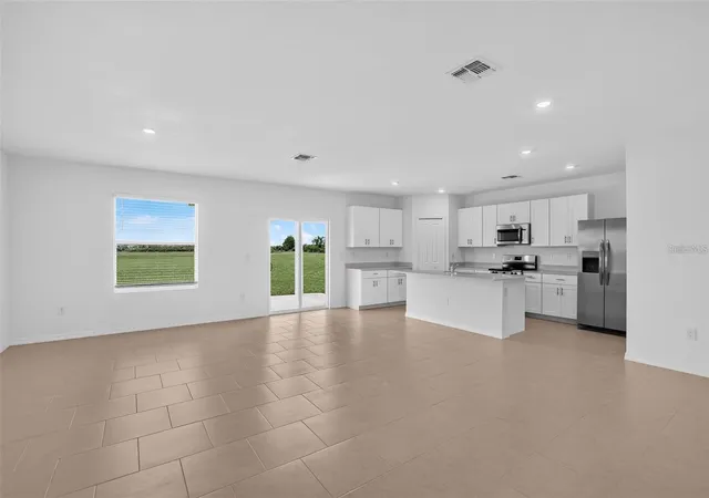 5th image of 3821 Ambersweet Xing, Parrish, FL 34219 | MLS# A4703281