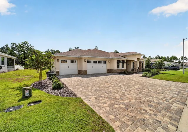 2nd image of 10050 Sw 106th Cir, Ocala, FL 34481 | MLS# OM730623