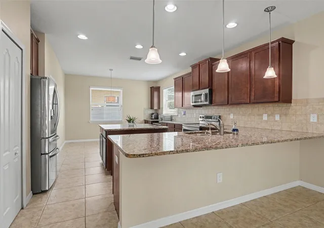 4th image of 10413 Avian Forrest Dr, Riverview, FL 33578 | MLS# TB8539854