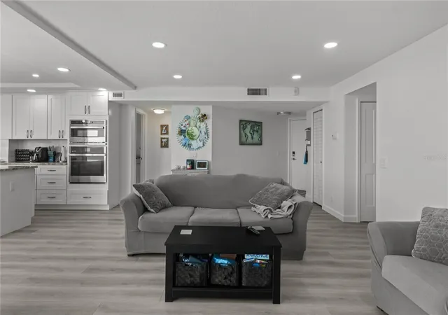 Photo 5 of Condo for sale at 5505 La Puerta Del Sol Blvd S #126, Saint Petersburg, FL 33715 | MLS# O6434457 | Listing updated on 2026-08-19