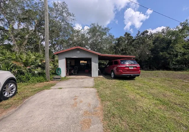 4th image of 348 Mitnik Dr, Deltona, FL 32738 | MLS# V4950789
