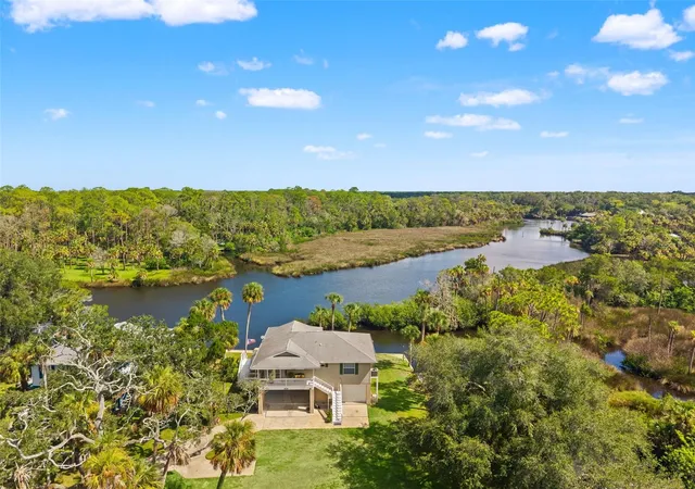 2nd image of 5350 Felker Dr, Weeki Wachee, FL 34607 | MLS# W7888686