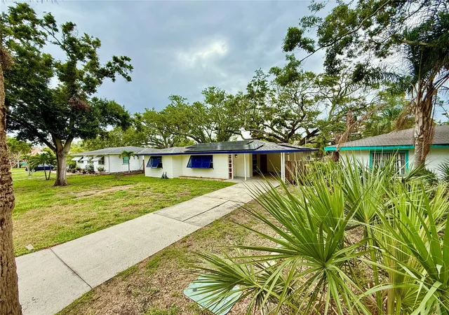 2nd image of 1837 Pasadena Dr, Dunedin, FL 34698 | MLS# TB8539876