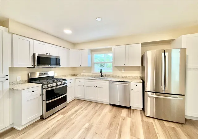 3rd image of 1837 Pasadena Dr, Dunedin, FL 34698 | MLS# TB8539876