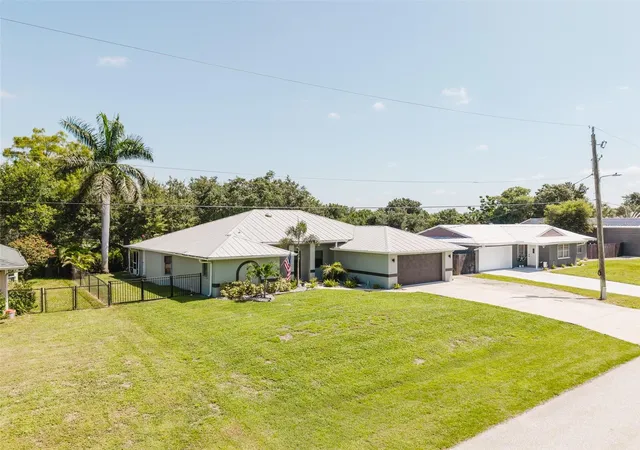 4th image of 28450 Silver Palm Dr, Punta Gorda, FL 33982 | MLS# D6148455
