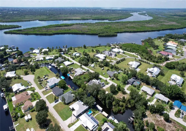 72nd image of 28450 Silver Palm Dr, Punta Gorda, FL 33982 | MLS# D6148455