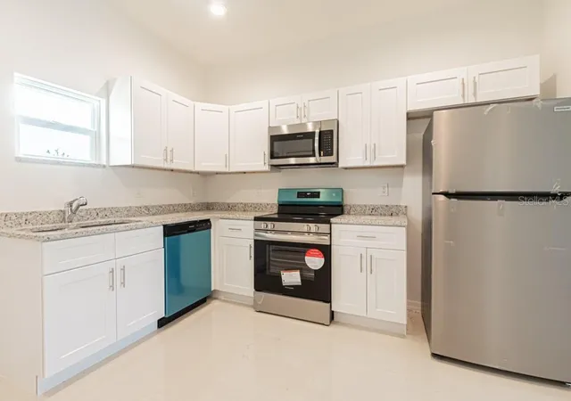 4th image of 753 Pacific St, Lake Placid, FL 33852 | MLS# C7529717