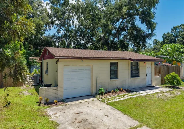 2nd image of 8653 69th St N, Pinellas Park, FL 33782 | MLS# TB8539877