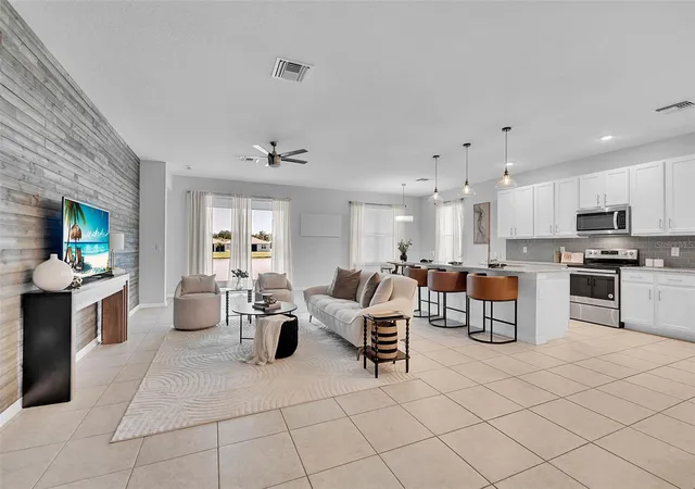 Photo 4 of Single family home for sale at 4505 Windy Hammock Way, Palmetto, FL 34221 | MLS# A4703298 | Listing updated on 2026-09-22