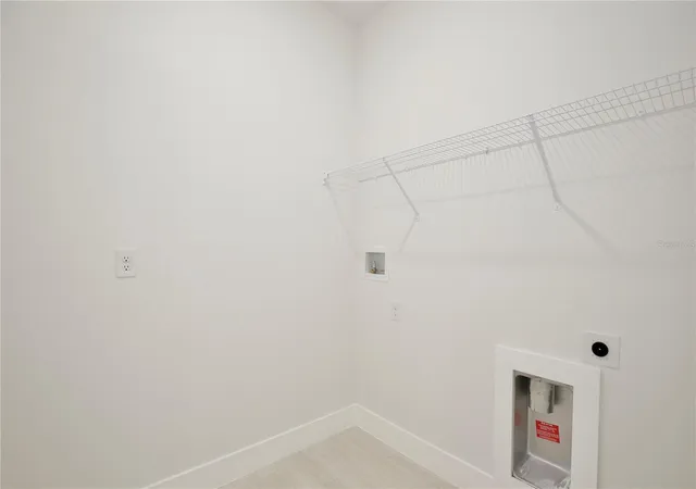 14th image of 226 W Herrick Ave, Eustis, FL 32726 | MLS# O6434477