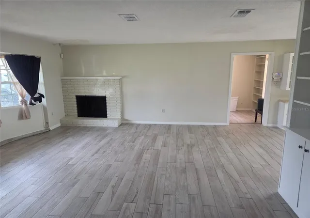 4th image of 5903 Riviera Dr, Orlando, FL 32808 | MLS# O6434480