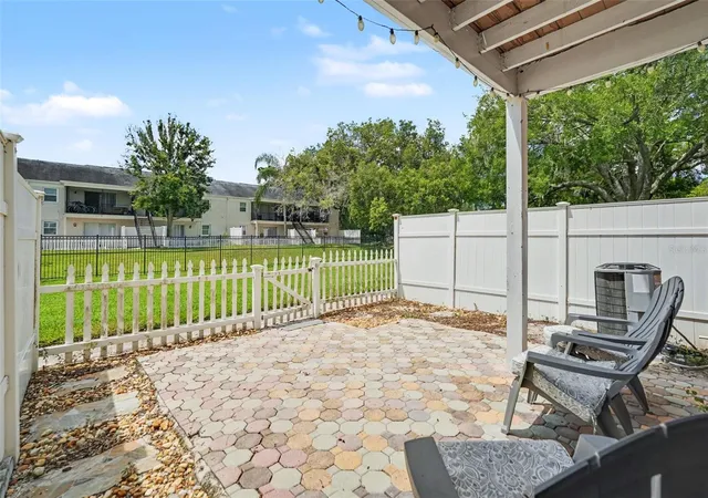 2nd image of 13832 Orange Sunset Dr #101, Tampa, FL 33618 | MLS# TB8539890