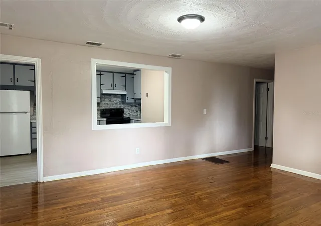 2nd image of 1025 Ne 4th St, Chiefland, FL 32626 | MLS# GC542828