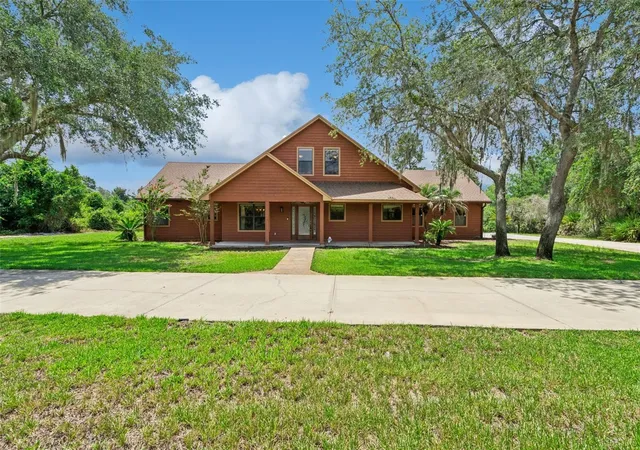 3rd image of 15010 Mill Pond Rd, Tavares, FL 32778 | MLS# O6434487