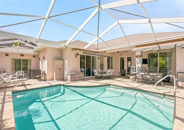 3rd image of 8206 Nightingale Rd, Weeki Wachee, FL 34613 | MLS# TB8539908