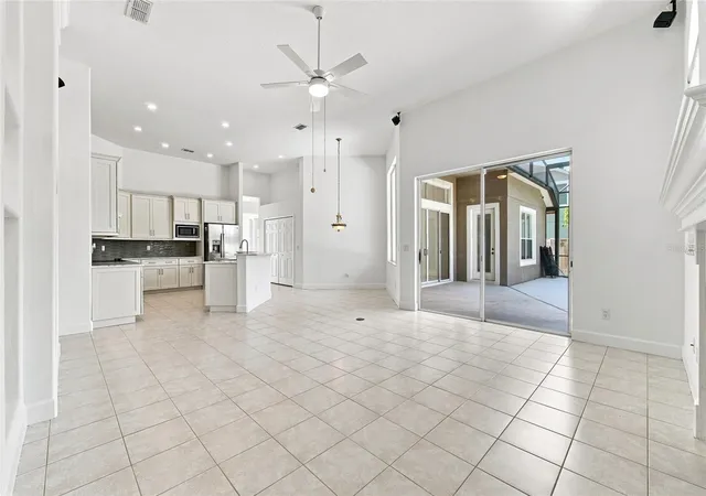 5th image of 10008 Canopy Tree Ct, Orlando, FL 32836 | MLS# O6434499