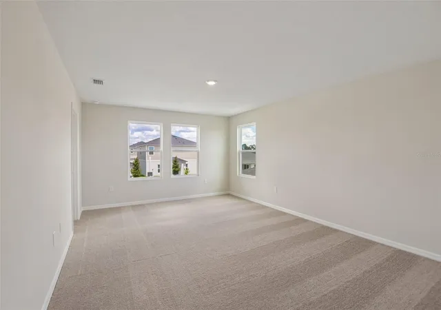 4th image of 35033 Arbor Retreat Dr, Dade City, FL 33525 | MLS# TB8539914