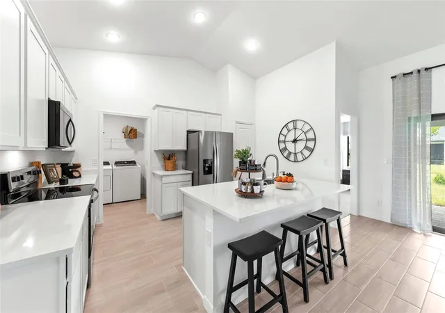 5th image of 10574 N Adler Dr, Citrus Springs, FL 34434 | MLS# A4703321